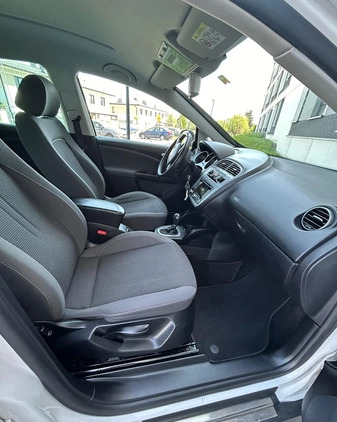 Seat Altea XL cena 24900 przebieg: 298000, rok produkcji 2014 z Supraśl małe 211